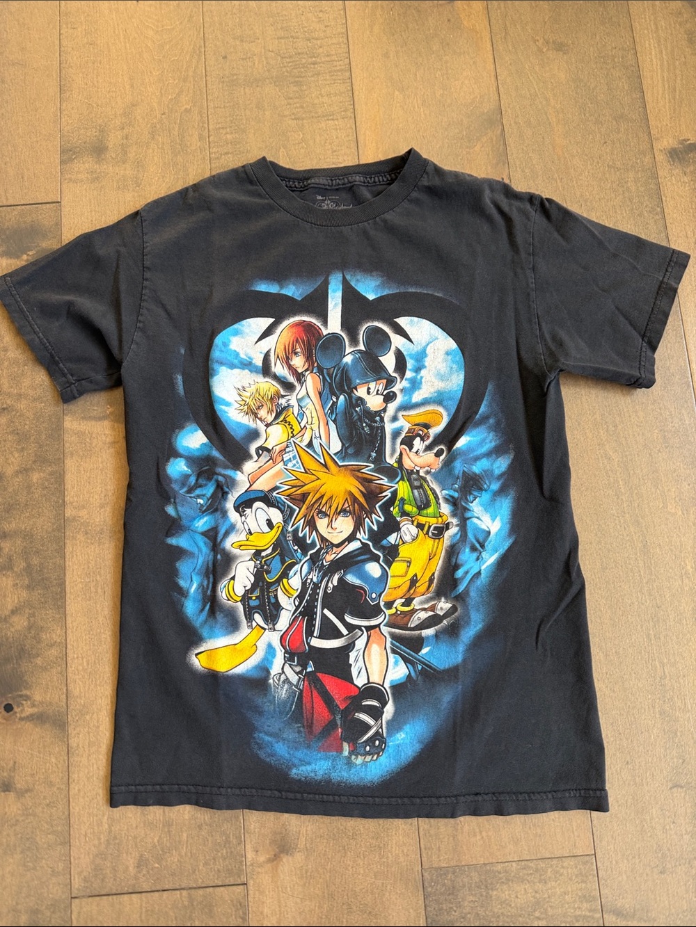Vintage Kingdom Hearts Video Game Promo Disney Graphic Shirt Small